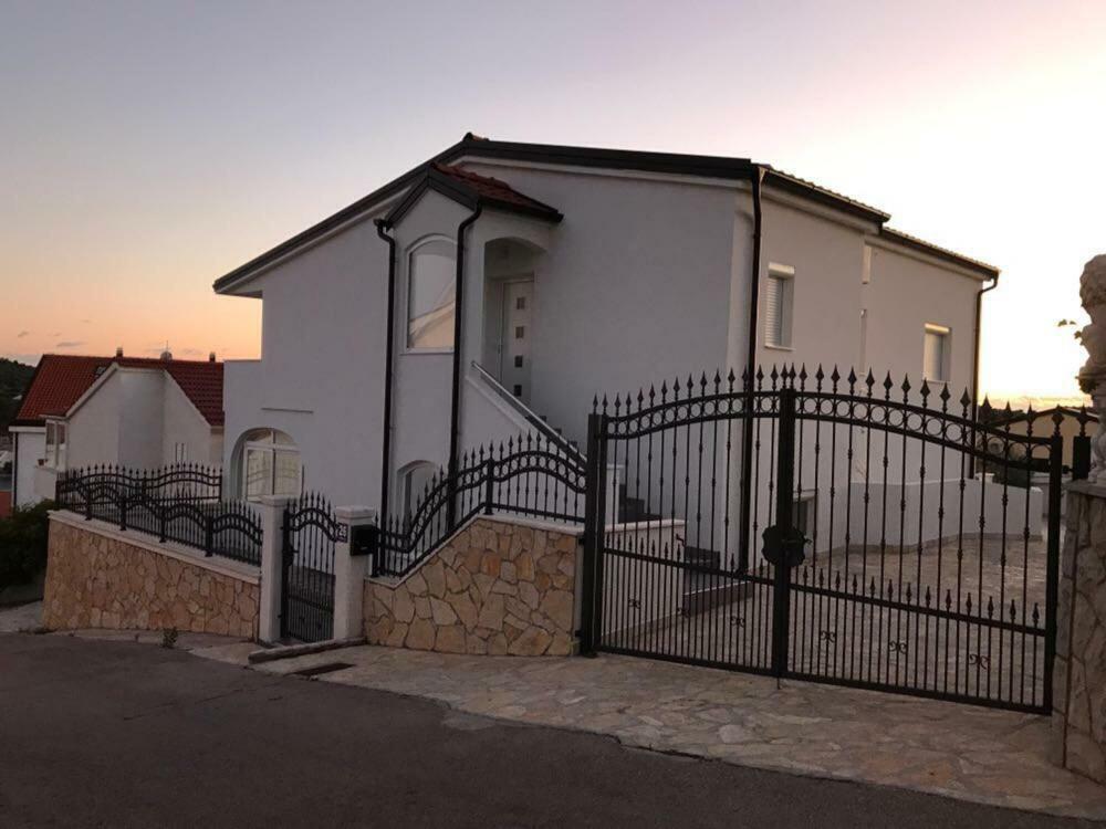 Apartament Mara Rogoznica  Zewnętrze zdjęcie